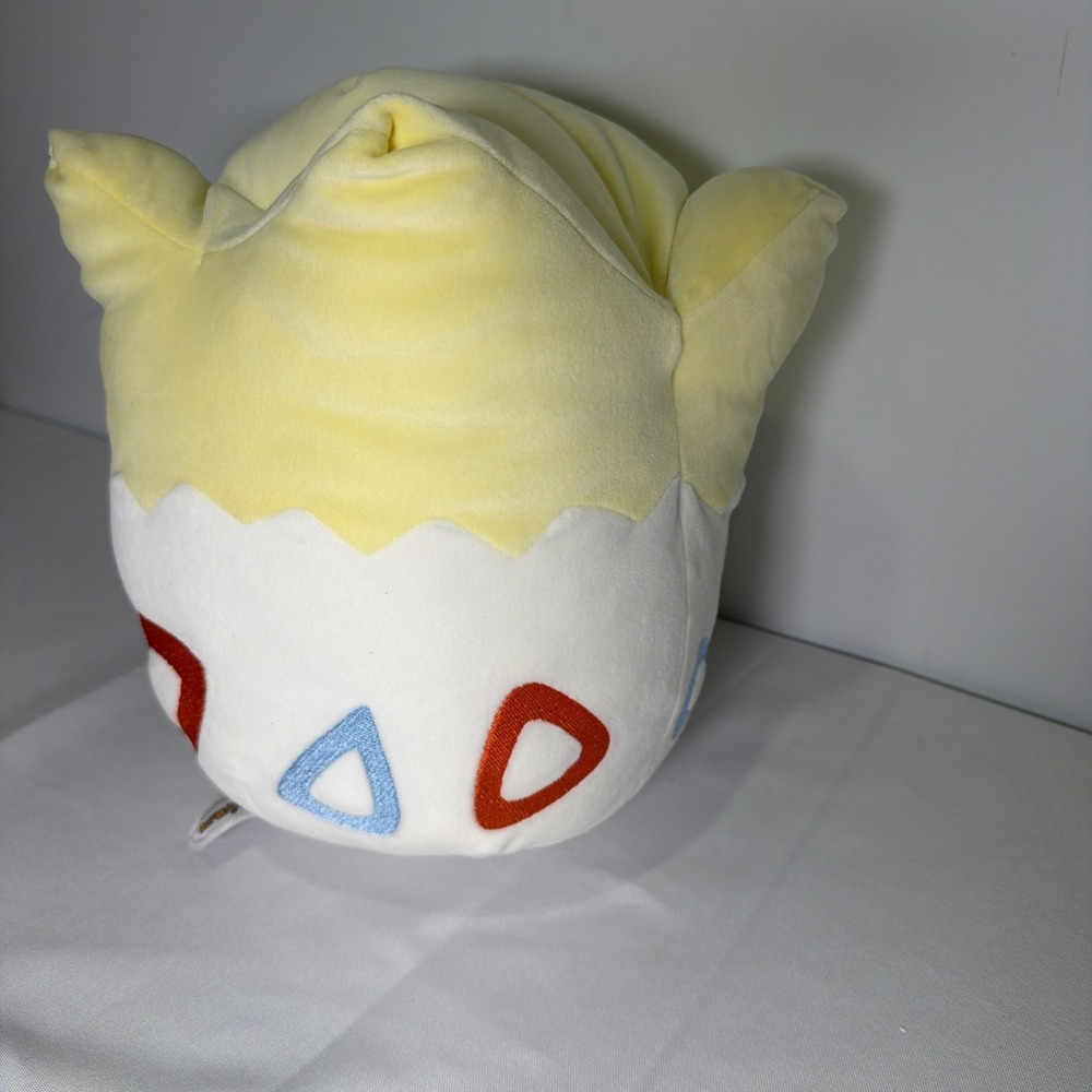 Togepi 12 inch plush Yellow White Red Blue Pokémon Squishmallow - Picture 6 of 13
